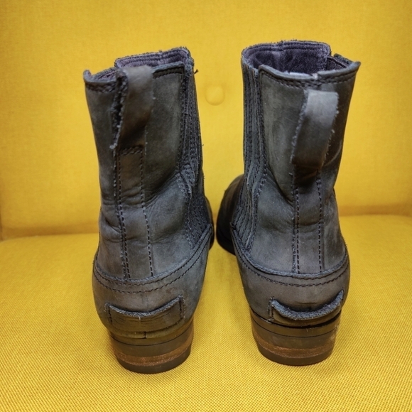 Sorel Lolla Chelsea Black Suede Leather Heeled Pull On Ankle Boots Size 8 - Picture 9 of 11
